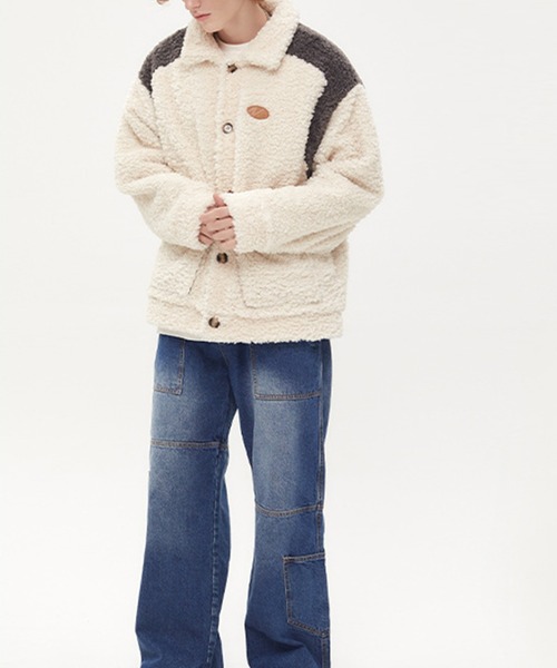 aimoha(アイモハ)の「バイカラーボアブルゾン(ブルゾン・メンズ・ホワイト/ブラック・X-LARGE/LARGE/MEDIUM)」の12枚目の写真