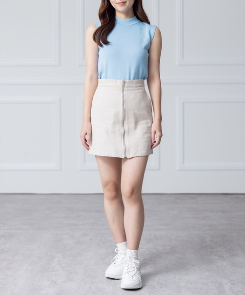 clear(クリア)の「フロントジップデニムミニスカート(スカート・レディース・ブラック/サンドベージュ/ブルー・M/S)」の11枚目の写真