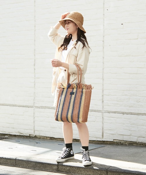 Actually（アクチュアリー）の「ペーパーストライプ トートバッグ（トートバッグ・レディース・ブラック/ベージュ・フリー）」の11枚目の写真