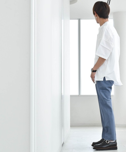 Anytime Songs(エニータイムソングス)の「綿ブロード バンドカラービッグシャツ(シャツ/ブラウス・メンズ・ホワイト/サックスブルー系/グリーン/ホワイト系その他/イエロー/ラベンダー/グリーン系その他/サックスブルー/グレイッシュベージュ/ブラック/ブラック系その他・MEDIUM/LARGE/X-LARGE)」の20枚目の写真