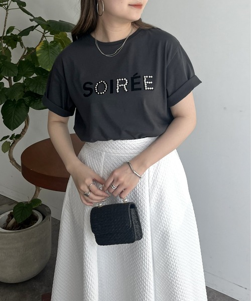 prose verse（プロズヴェール）の「パール付きフロッキーロゴTシャツ（Tシャツ/カットソー・レディース・オフホワイト/チャコール・MEDIUM）」の7枚目の写真