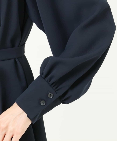 MK MICHEL KLEIN(エムケーミッシェルクラン)の「羽織りとしても!Aラインシルエットシャツワンピース/洗える(シャツワンピース・レディース・ネイビー/ライトブルー・38)」の15枚目の写真