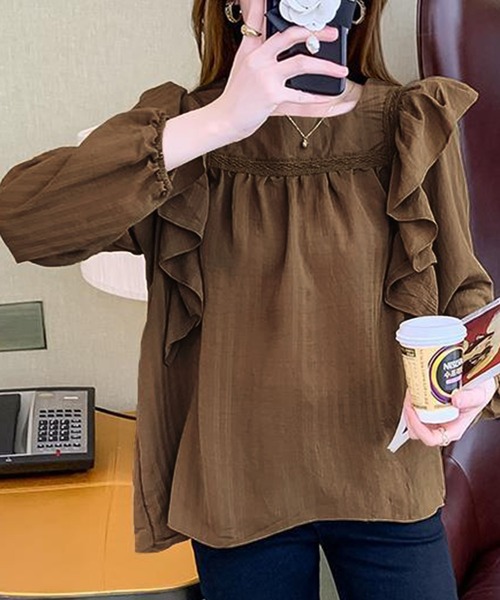 Amulet（アミュレット）の「ショルダーフリルブラウス（シャツ/ブラウス・レディース・モカ/ホワイト・M/L/XL）」の7枚目の写真
