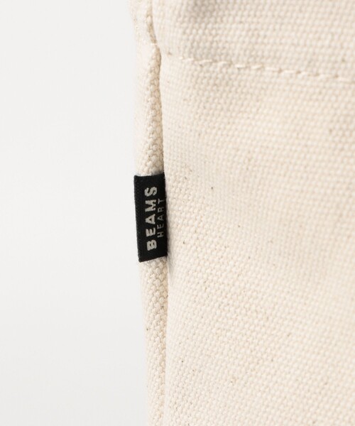 BEAMS HEART（ビームスハート）の「【ユニセックス】キャンバス 2WAY トートバッグ（ノートPC収納可能）（トートバッグ・メンズ・オフホワイト・FREE）」の13枚目の写真