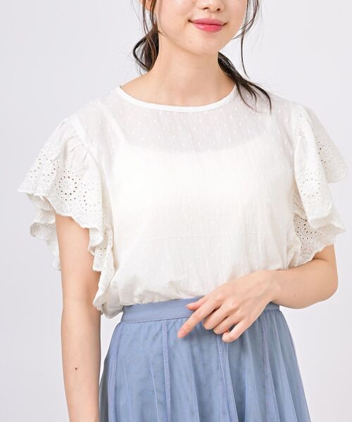 rps(アールピーエス)の「フラワー刺繍袖ブラウス(シャツ/ブラウス・レディース・マスタード/ラベンダー/ブラック/オフホワイト・フリー)」の2枚目の写真
