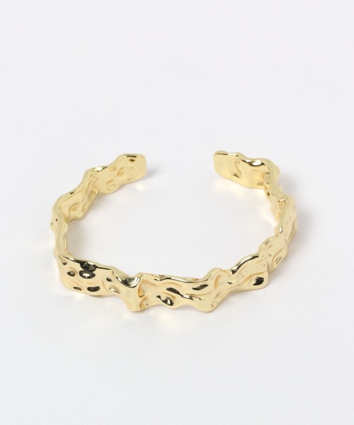 FOREVER 21（フォーエバー トゥエンティーワン）の「メタルバングル2（バングル/リストバンド・レディース・ゴールド/シルバー・FREE）」の2枚目の写真