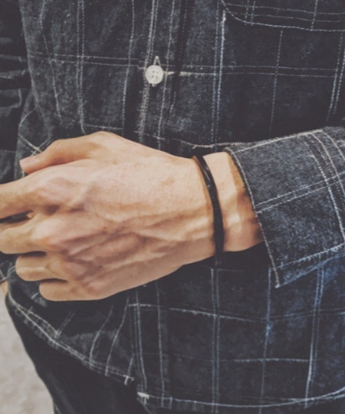 REBALANCE(リバランス)の「メンズツイストバングル(バングル/リストバンド・メンズ・A/D/C/B・FREE)」の18枚目の写真