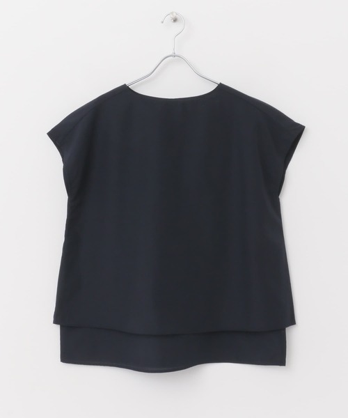 URBAN RESEARCH DOORS（アーバンリサーチドアーズ）の「『UR TECH Smart Linen Touch』レイヤードフレンチブラウス（シャツ/ブラウス・レディース・ベージュ系その他/ネイビー・MEDIUM）」の13枚目の写真