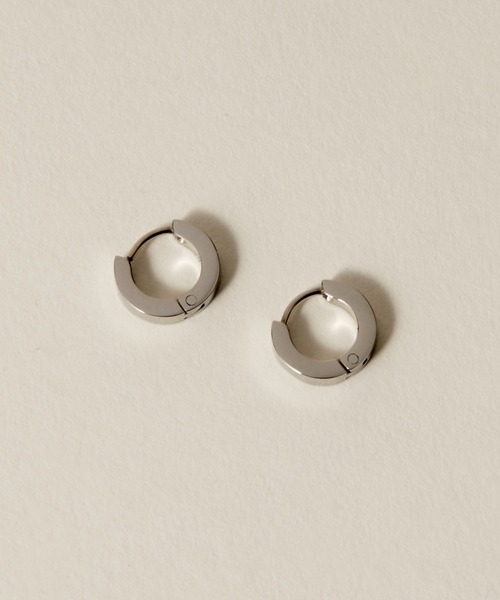 novice（ノーヴィス）の「【novice】Hinged Mini Hoop Pierce［Stainless］（ピアス（両耳用）・レディース・シルバー/ゴールド・FREE）」の12枚目の写真