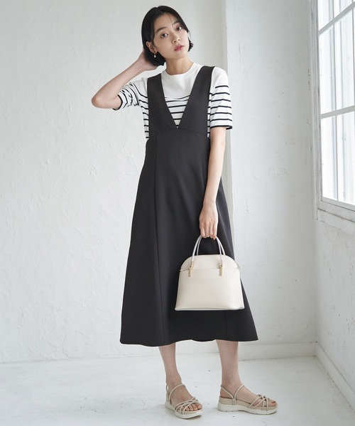 ROPE' PICNIC（ロペピクニック）の「深めVネックジャンパースカート（ジャンパースカート・レディース・ブラック/ライトグレー・36/38）」の4枚目の写真