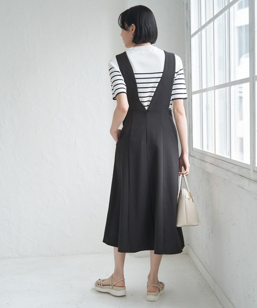 ROPE' PICNIC（ロペピクニック）の「深めVネックジャンパースカート（ジャンパースカート・レディース・ブラック/ライトグレー・36/38）」の6枚目の写真
