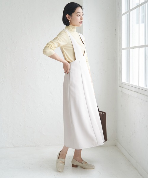 ROPE' PICNIC（ロペピクニック）の「深めVネックジャンパースカート（ジャンパースカート・レディース・ブラック/ライトグレー・36/38）」の8枚目の写真