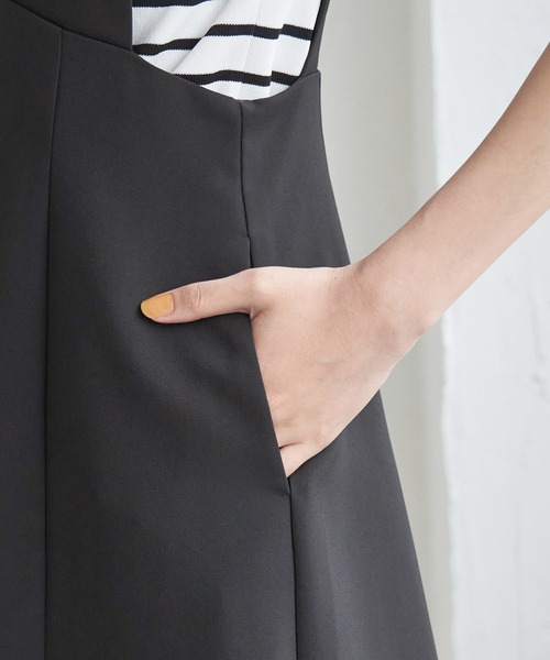 ROPE' PICNIC（ロペピクニック）の「深めVネックジャンパースカート（ジャンパースカート・レディース・ブラック/ライトグレー・36/38）」の17枚目の写真