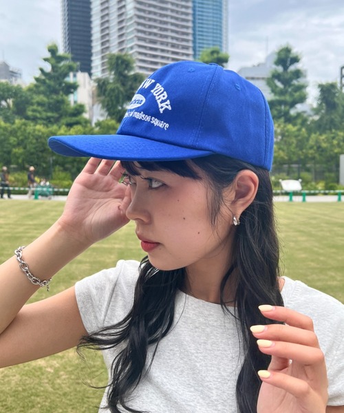 wears(ウェアーズ)の「NEWYORKフロント刺繍ロゴキャップ(キャップ・レディース・ブラック/ホワイト/ネイビー/ブラウン/ダークグリーン/ベージュ/ブルー/オフホワイト・FREE)」の10枚目の写真