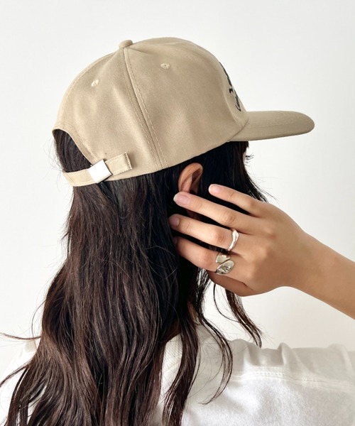 wears(ウェアーズ)の「NEWYORKフロント刺繍ロゴキャップ(キャップ・レディース・ブラック/ホワイト/ネイビー/ブラウン/ダークグリーン/ベージュ/ブルー/オフホワイト・FREE)」の21枚目の写真