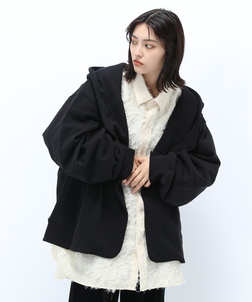 Anui（アニュイ）の「【UNISEX】BIGフードトグルカーディガン（カーディガン/ボレロ・レディース・ブラック/オフホワイト・M/L）」の18枚目の写真