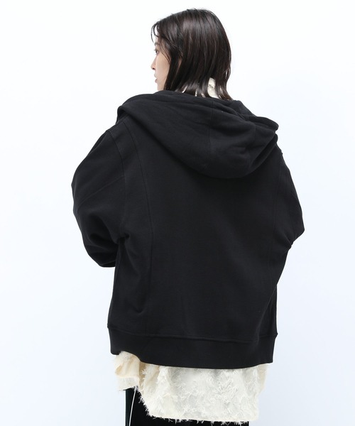 Anui（アニュイ）の「【UNISEX】BIGフードトグルカーディガン（カーディガン/ボレロ・レディース・ブラック/オフホワイト・M/L）」の21枚目の写真