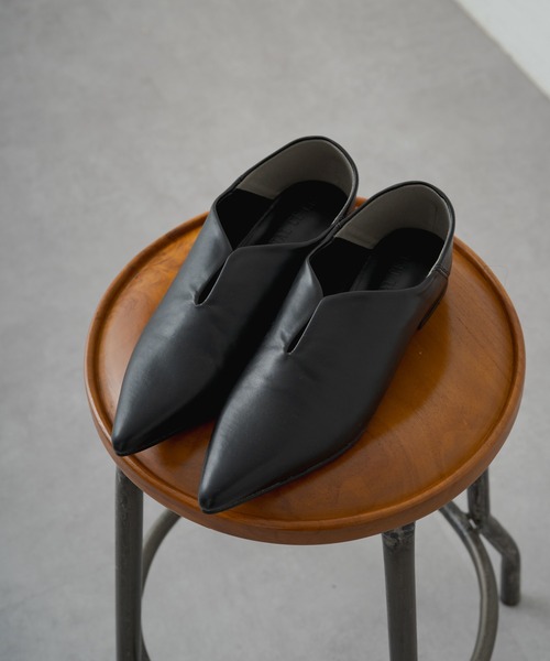 PUAL CE CIN（ピュアルセシン）の「スリットパンプス（パンプス・レディース・ブラック・LARGE/MEDIUM）」の5枚目の写真