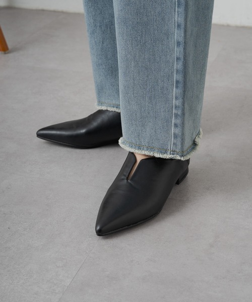 PUAL CE CIN（ピュアルセシン）の「スリットパンプス（パンプス・レディース・ブラック・LARGE/MEDIUM）」の3枚目の写真