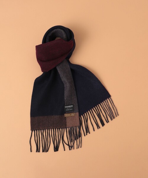 BEAMS LIGHTS（ビームスライツ）の「BEAMS LIGHTS / カシミヤ リバーシブル チェック マフラー（マフラー・メンズ・ブラック/ベージュ/ネイビー・ONE SIZE）」の20枚目の写真