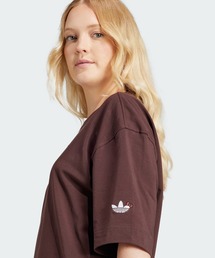 adidas（アディダス）の「アディダス オリジナルス × ハローキティ半袖