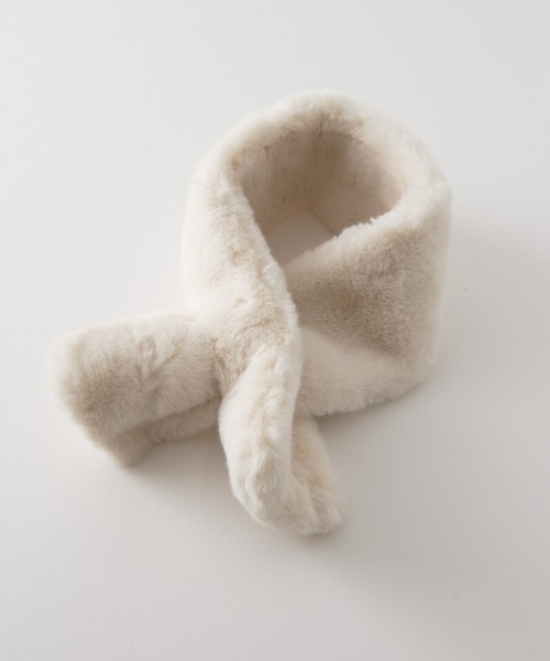 one after another NICE CLAUP（ワンアフターアナザーナイスクラップ）の「ファーティペット（マフラー）」 WEAR