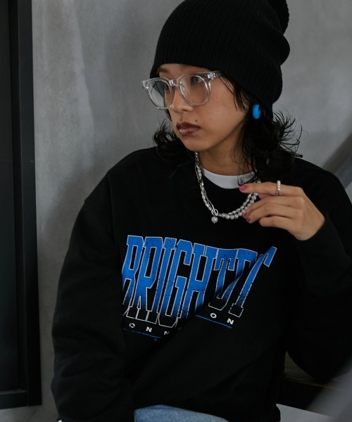 GEVS.（ジェイヴィス）の「＜大きいサイズ＞ ロゴプリント裏起毛プルオーバー GEVS.（スウェット・レディース・オートミール/ブラック・4L/LL/5L/L/3L）」の5枚目の写真