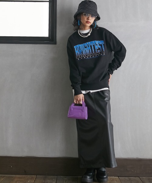 GEVS.（ジェイヴィス）の「＜大きいサイズ＞ ロゴプリント裏起毛プルオーバー GEVS.（スウェット・レディース・オートミール/ブラック・4L/LL/5L/L/3L）」の19枚目の写真