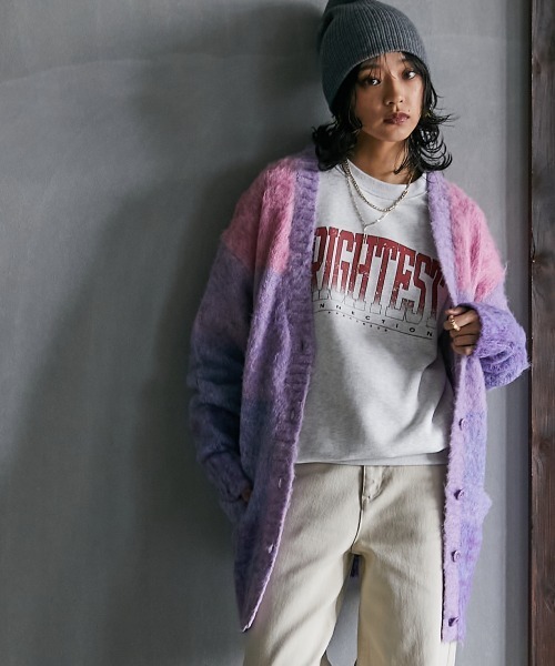 GEVS.（ジェイヴィス）の「＜大きいサイズ＞ ロゴプリント裏起毛プルオーバー GEVS.（スウェット・レディース・オートミール/ブラック・4L/LL/5L/L/3L）」の10枚目の写真