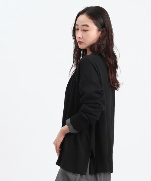 OPAQUE.CLIP（オペークドットクリップ）の「◆Vネックワイドニットカーディガン【洗濯機洗い可】（カーディガン/ボレロ・レディース・ブラック/ピンク系/ナチュラル/ブルー・42/36/40/38）」の9枚目の写真