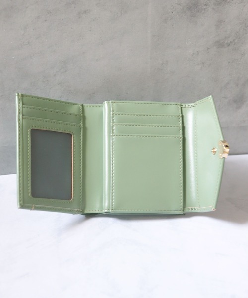 florist（フローリスト）の「シンプルハートチャームレターウォレット（財布・レディース・ブラック/スカイブルー/セージグリーン/グレイッシュベージュ/アッシュブラウン/オレンジ/グリーン/ピンク・FREE）」の15枚目の写真