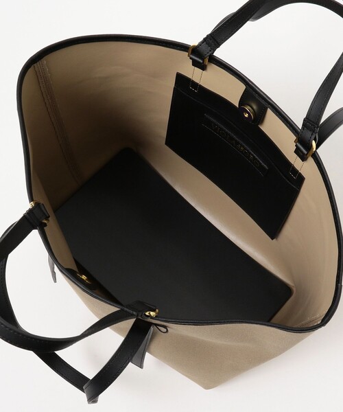 VIOLAd'ORO（ヴィオラドーロ）の「VIOLAd’ORO × Demi-Luxe BEAMS / 別注 コットンキャンバス ショルダ―バッグ（トートバッグ・レディース・ブラック系その他3・ONE SIZE）」の19枚目の写真