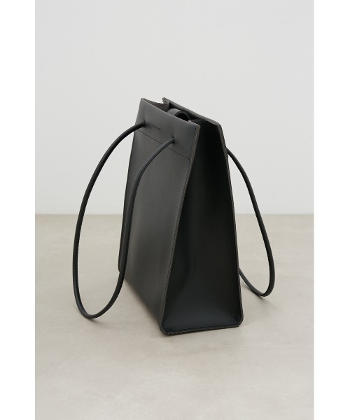 AZUL by moussy（アズールバイマウジー）の「ナローハンドルショッパーバッグ（ショルダーバッグ・レディース・アイボリー/ブラック/ブルー/シルバー・FREE）」の17枚目の写真