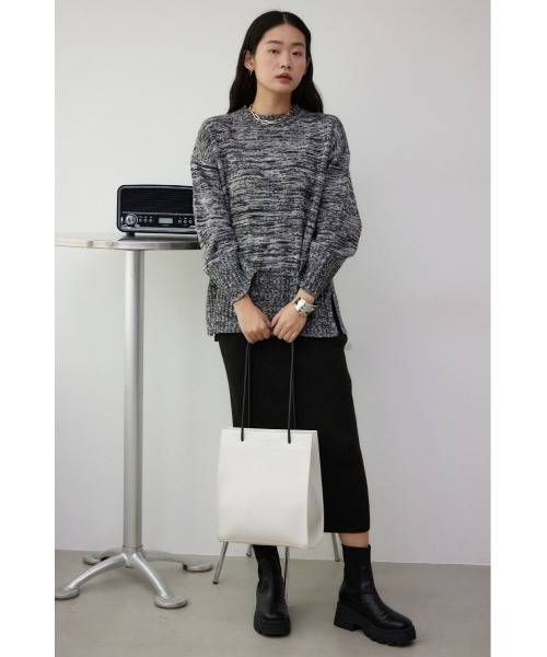AZUL by moussy（アズールバイマウジー）の「ナローハンドルショッパーバッグ（ショルダーバッグ・レディース・アイボリー/ブラック/ブルー/シルバー・FREE）」の5枚目の写真