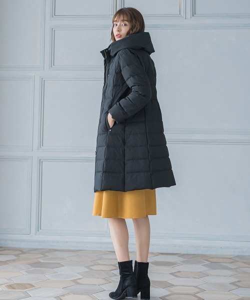 ketty（ケティ）の「撥水ストレッチライトタフタロングダウンコート（ダウンジャケット/コート・レディース・ブラック/パープル/ベージュ・M）」の17枚目の写真
