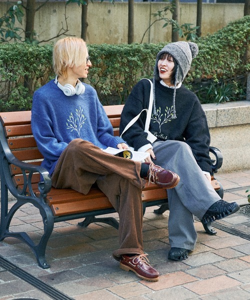 Adoon plain(アドーンプレーン)の「リーフ刺繍シャギーニット(ニット/セーター・メンズ・ブラック/ブルー・MEDIUM/LARGE)」の14枚目の写真