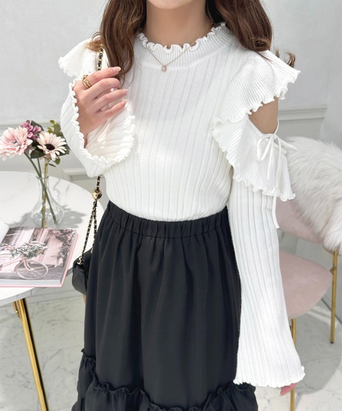 セール】オープンショルダーフレアスリーブミニワンピース【ZOZOTOWN