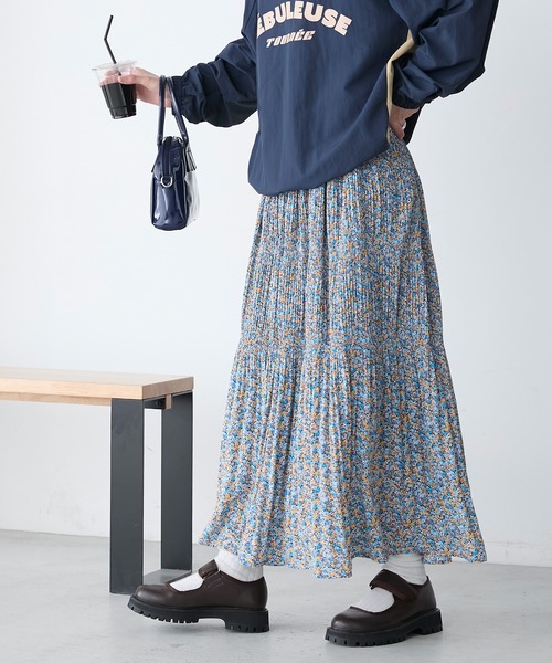 BONLECILL(ボンルシール)の「アソート柄マジョリカプリーツスカート(スカート・レディース・レッド系2/レッド系1/ブルー系1/イエロー系1/ブラック系1/パープル系1・FREE)」の3枚目の写真