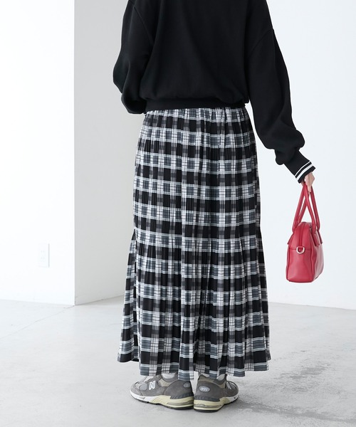 BONLECILL（ボンルシール）の「アソート柄マジョリカプリーツスカート