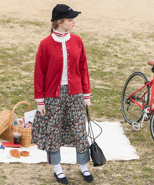 BONLECILL(ボンルシール)の「アソート柄マジョリカプリーツスカート(スカート・レディース・レッド系2/レッド系1/ブルー系1/イエロー系1/ブラック系1/パープル系1・FREE)」の7枚目の写真