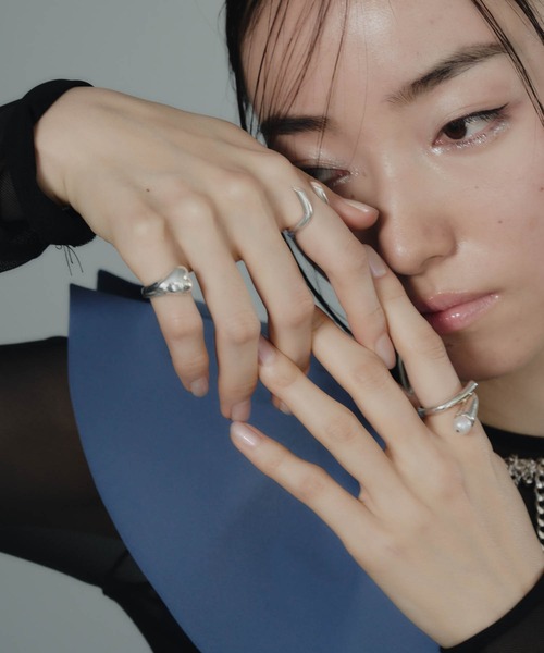 loni（ロニ）の「【金属アレルギー対応】Heart pinky ring/ハートピンキーリング（リング・レディース・シルバー/ゴールド・#5/#3）」の16枚目の写真