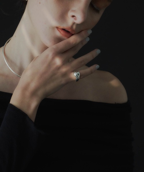 loni（ロニ）の「【金属アレルギー対応】Heart pinky ring/ハートピンキーリング（リング・レディース・シルバー/ゴールド・#5/#3）」の22枚目の写真