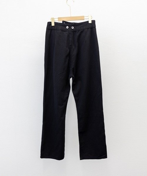 Miniministore(ミニミニストア)の「ワンショルダー サロペットデニムパンツ(サロペット/オーバーオール・レディース・ブラック/ホワイト・M/L/S)」の19枚目の写真