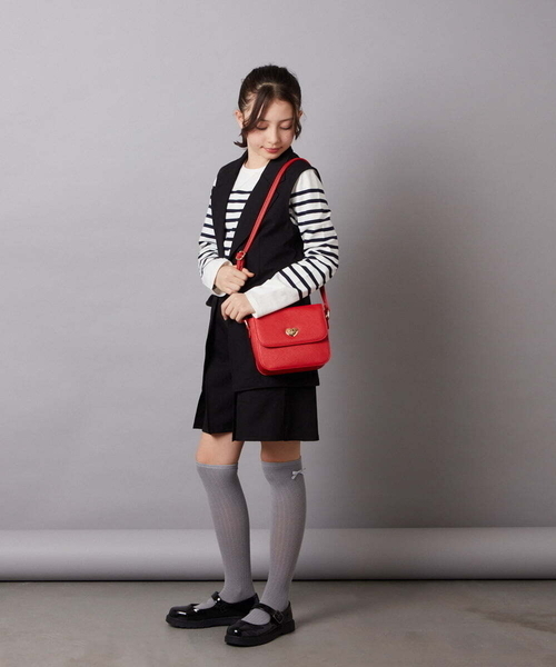 a.v.v（アーヴェヴェ）の「[KIDS]リボンニーハイソックス（ソックス/靴下・キッズ・ブラック/グレー・23/20）」の6枚目の写真