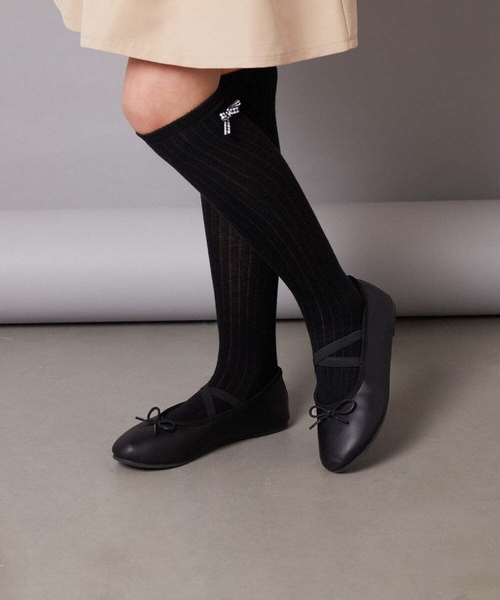 a.v.v（アーヴェヴェ）の「[KIDS]リボンニーハイソックス（ソックス/靴下・キッズ・ブラック/グレー・23/20）」の9枚目の写真