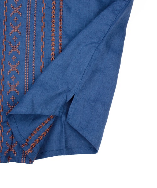 Universal Style Wear（ユニバーサルスタイルウェア）の「7分袖シャツ（シャツ/ブラウス・メンズ・ブラック・MEDIUM）」の2枚目の写真