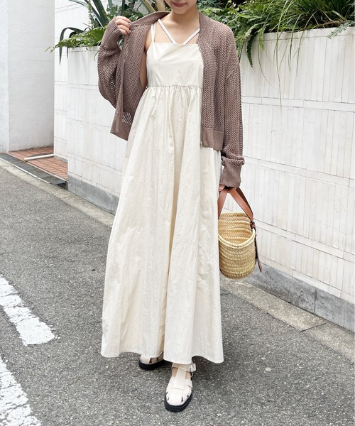 Meli rich（メリーリッチ）の「レースアップナイロンフレアキャミワンピース（ワンピース・レディース・グリーン/アイボリー・MEDIUM）」の6枚目の写真