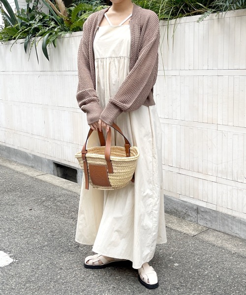 Meli rich（メリーリッチ）の「レースアップナイロンフレアキャミワンピース（ワンピース・レディース・グリーン/アイボリー・MEDIUM）」の11枚目の写真