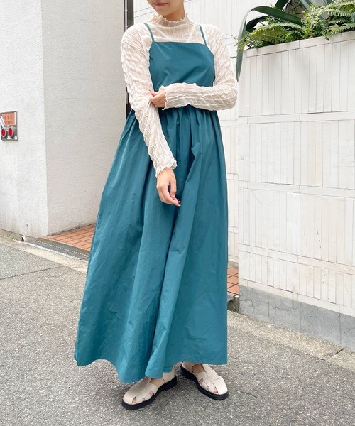 Meli rich（メリーリッチ）の「レースアップナイロンフレアキャミワンピース（ワンピース・レディース・グリーン/アイボリー・MEDIUM）」の18枚目の写真