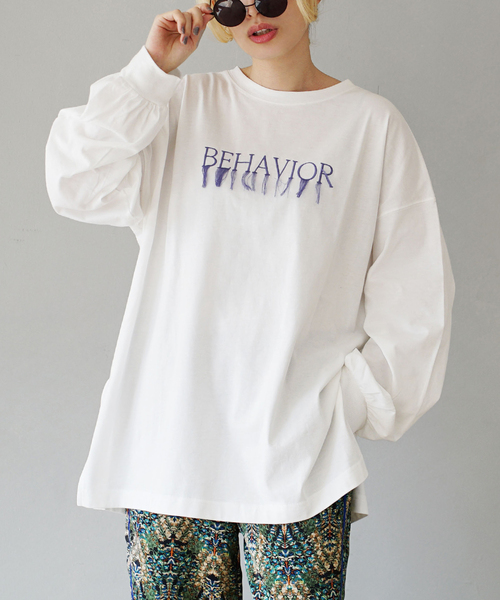 e-zakkamania stores(イーザッカマニアストアーズ)の「フリンジロゴ ロングTシャツ(Tシャツ/カットソー・レディース・ライトブルー/ホワイト/ライトイエロー・フリー)」の2枚目の写真